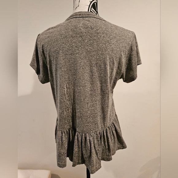 THE GREAT Heather Gray Poly Cotton Blend Very Fine Knit Ruffle Hem Tee  Size 1/S - Picture 3 of 5
